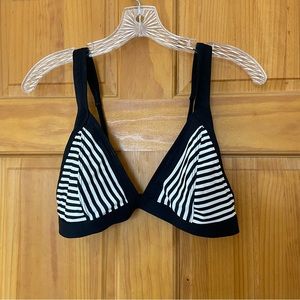 Athleta swim top M